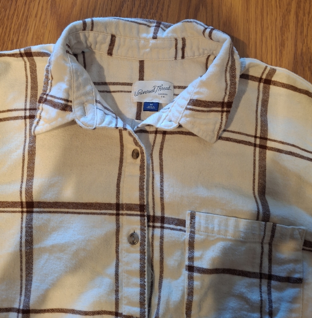 Universal Thread Women's Beige and Brown Checkered Shirt